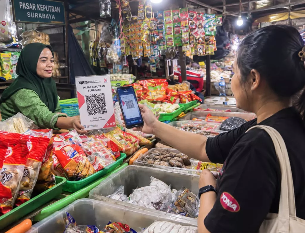Fasilitas WiFi BRI di Pasar Keputran Dukung Transaksi QRIS Lebih Mudah dan Cepat